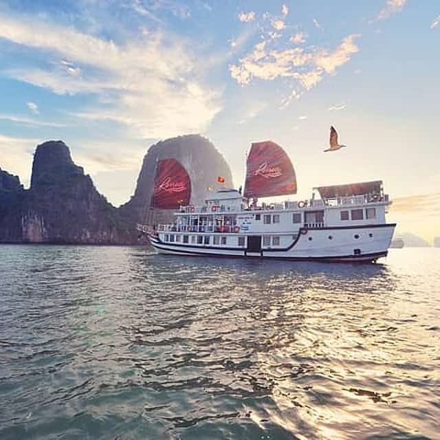 Boutique Bai Tu Long Bay Cruises 2 Days Tour Transfer from Hanoi