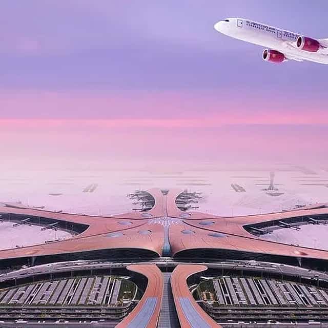 Privater Transfer vom internationalen Flughafen Beijing Daxing (PKX) zum internationalen Flughafen Beijing Capital (PEK) mit Business MPV5
