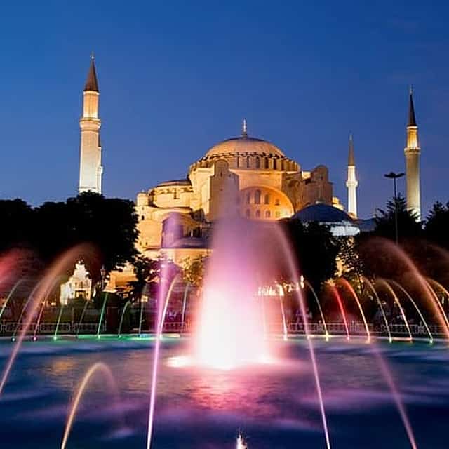 2-Nights Stay in Istanbul including the Highlight Tour of Istanbul