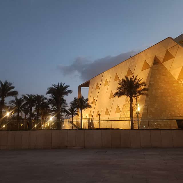 Journée d'excursion au Caire - Grand Musée Égyptien & Déjeuner Égyptien Authentique