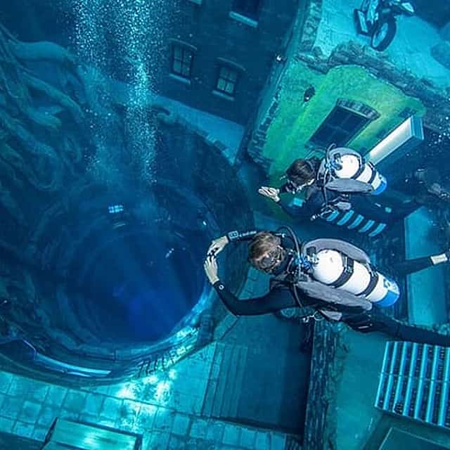 Dubai Deep Dive Experience