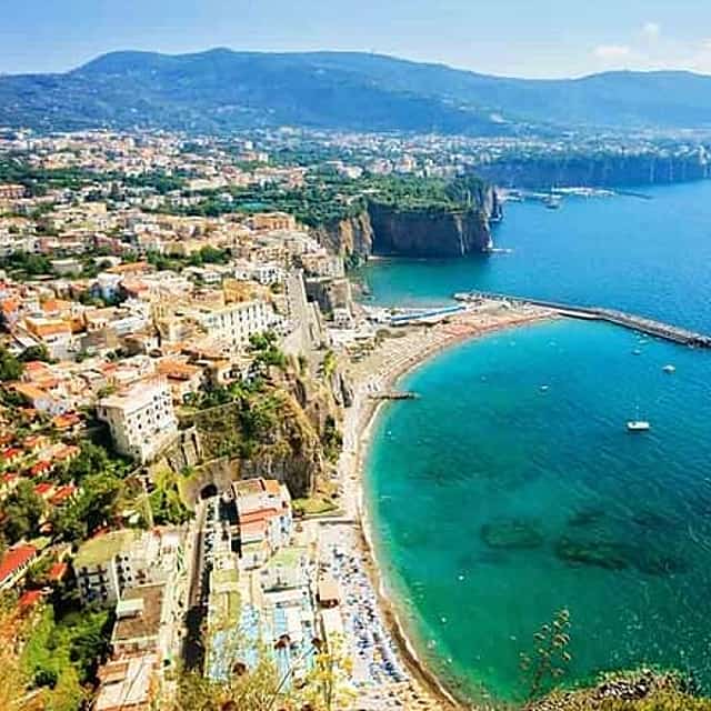 Private Tour Naples to Sorrento Ravllo Vetri Sul Mare & Cetara