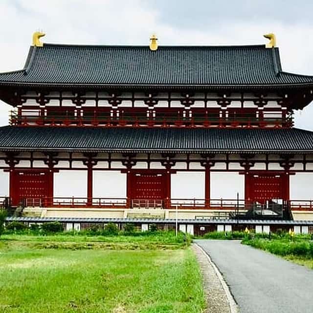 4-Hour Private Guided Tour to Nara Imperial Palace
