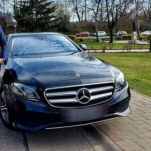 Budapest Private City Tour by car in 3 hours