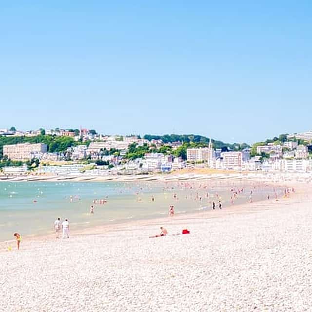 Privétransfer van Brussel naar Le Havre, 2 uur Sightseeing stop