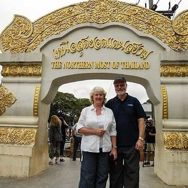 Border-Crossing Tour to Myanmar & Scenic Mae Khong River Cruise