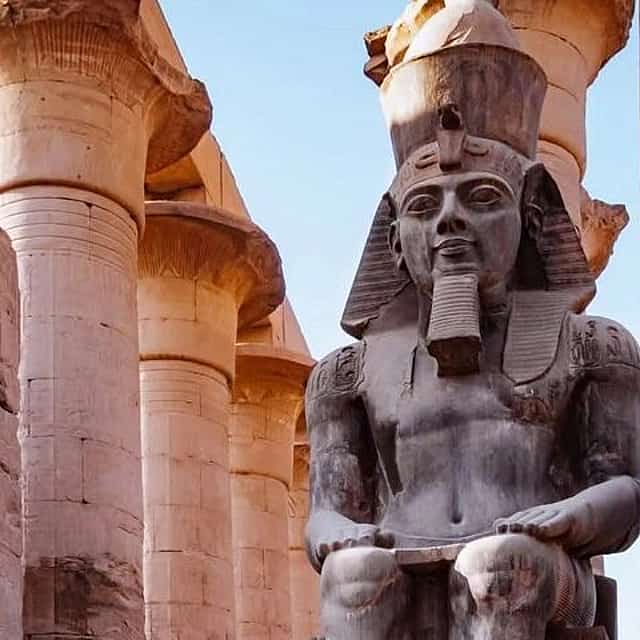 Luxor Day Tour from Hurghada: Valley of the Queens, Karnak Temple & Hatshepsut (Small Group)