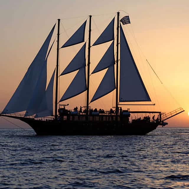 Santorini Sunset Dinner Cruise 