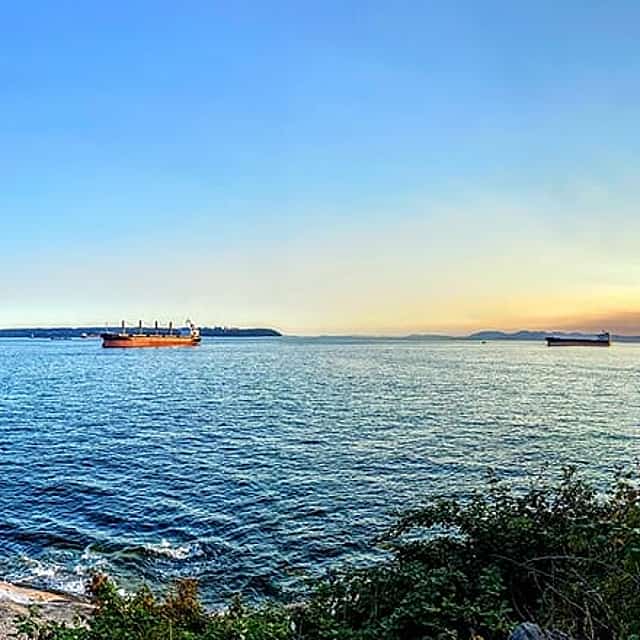 3-Day Vancouver City Tour Package With Whistler and Victoria Optional Private