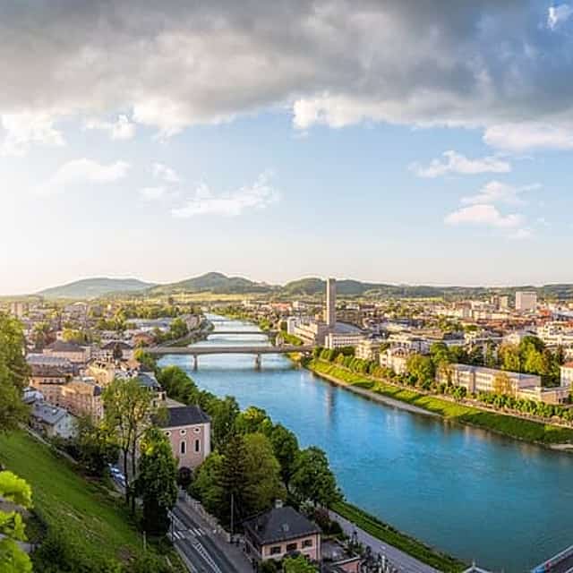 Private transfer from Salzburg to Passau with Local English Speaking Driver