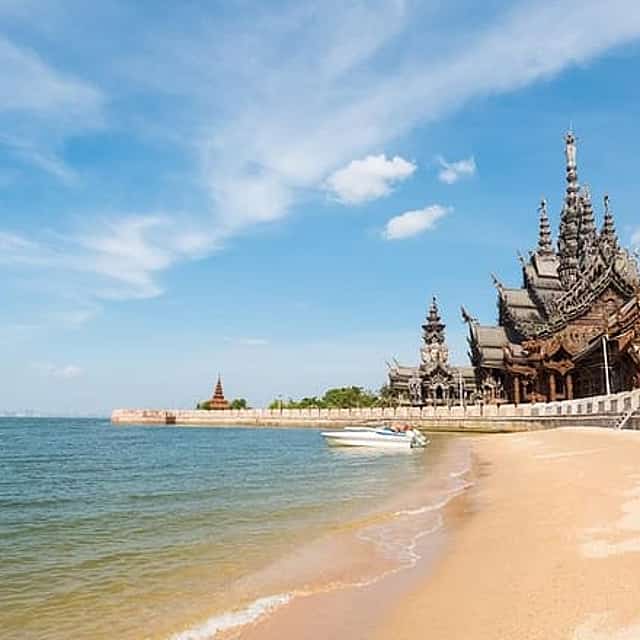 Pattaya and Coral Island Small-Group Day Tour from Bangkok