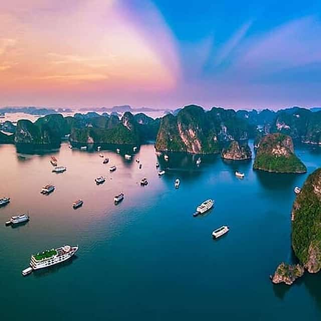 BOUTIQUE CRUISES Halong Bay 2 Days,1 Night Tour: Swimming,Caving, and Kayaking