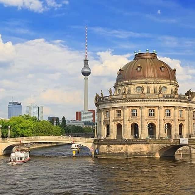 "Escape de la Segunda Guerra Mundial en Berlín: Recorrido autoguiado de rompecabezas sobre la historia judía".