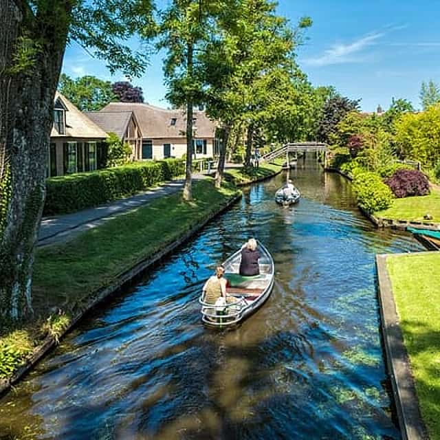 Privé directe transfer van Rotterdam naar Giethoorn