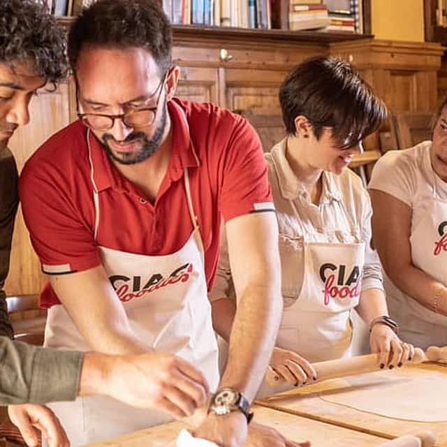 Exclusive Pizza and Gelato Making Experience in Florence with a Private Chef