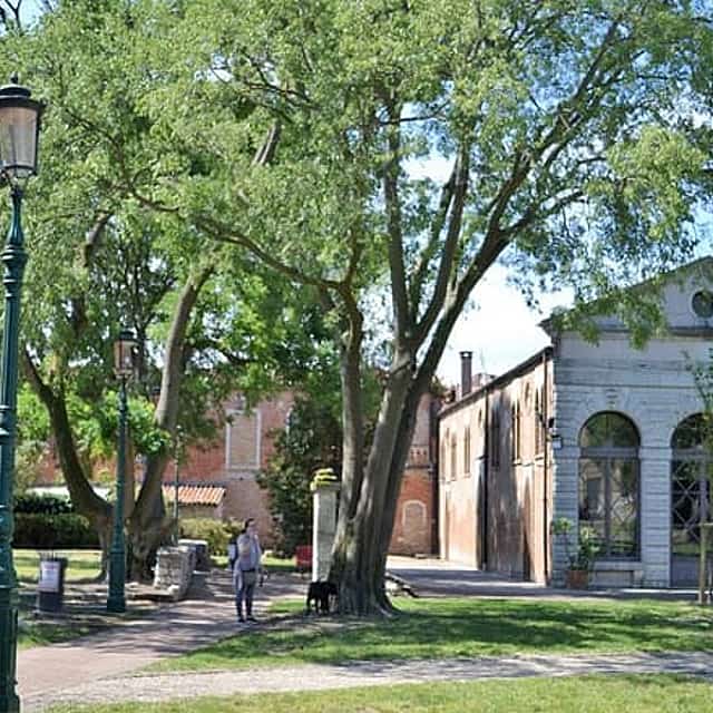 Venice Hidden Gardens: Secret Walking Tour