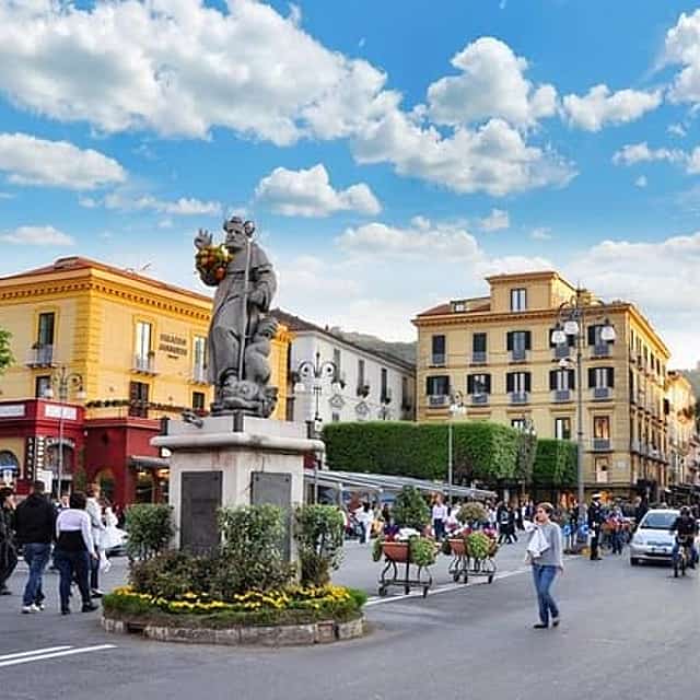 Pompeii, Sorrento & Positano Private Tour for Cruisers