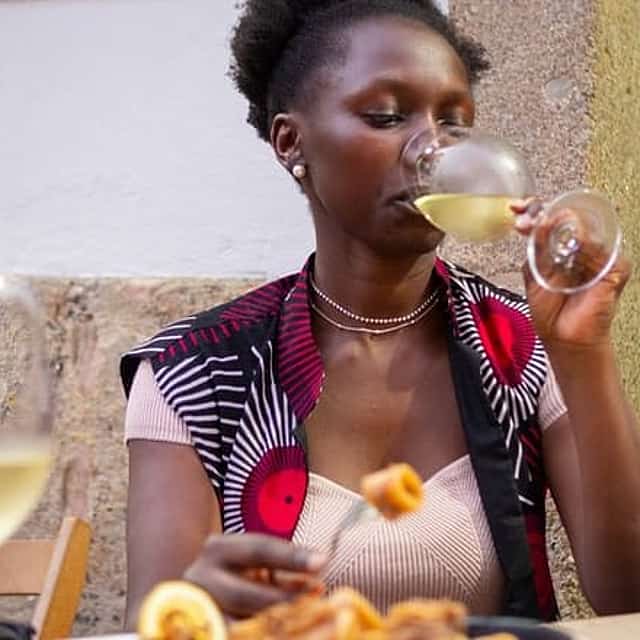 Tour Privado de Tapas y Vinos de Barcelona en Tabernas Tradicionales