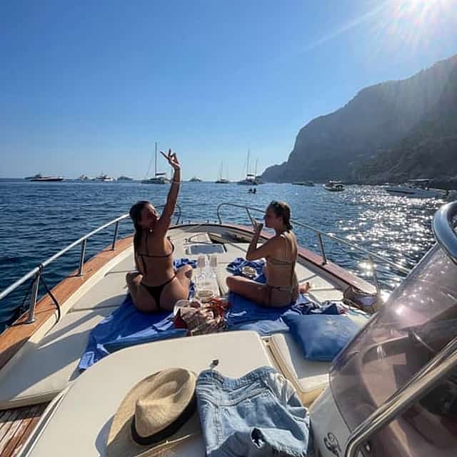 Capri: 4 hour exclusive boat tour, swim, relax & explore hidden gems 