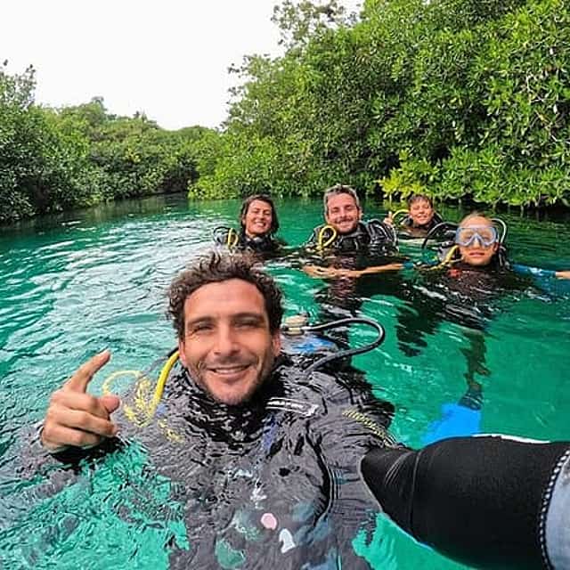 Wonders of the Underwater World: Discover Scuba Diving in Tulum
