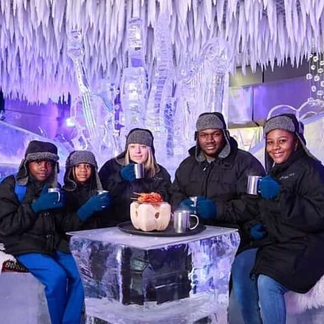 Dubai Chillout Ice Lounge