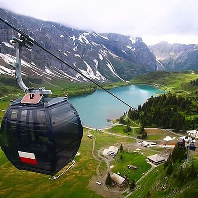 Private tour from Zurich to Mount Titlis and Lucerne