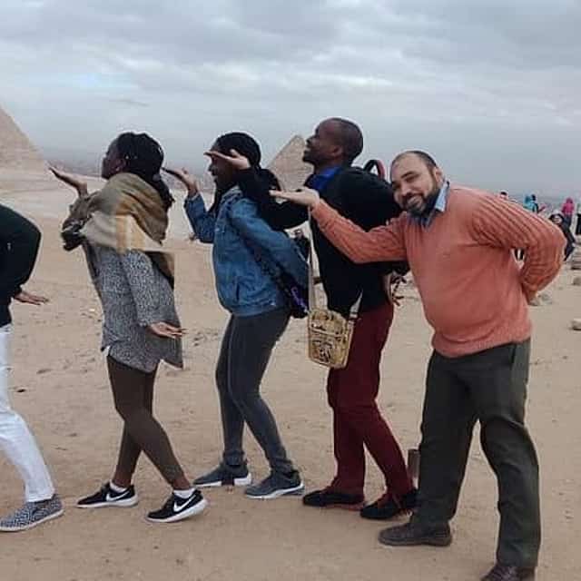 Private day to Great Pyramids,Sphinx & Egyptian Museum antique with tour guided