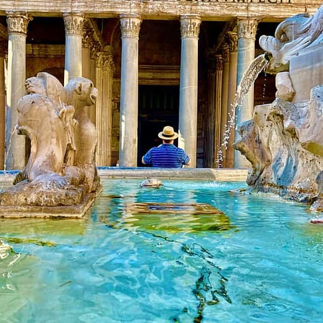 Pantheon Exclusive Private Guided Tour with Skip the Line Tickets