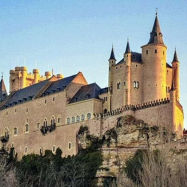 Winery Tour in Ribera del Duero & Segovia - From Madrid