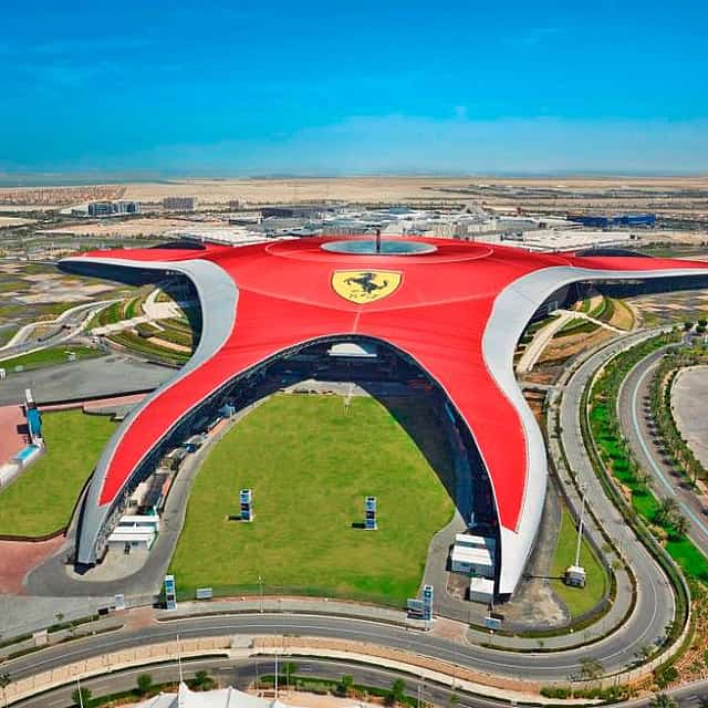 Billets d'entrée pour Ferrari World Abu Dhabi