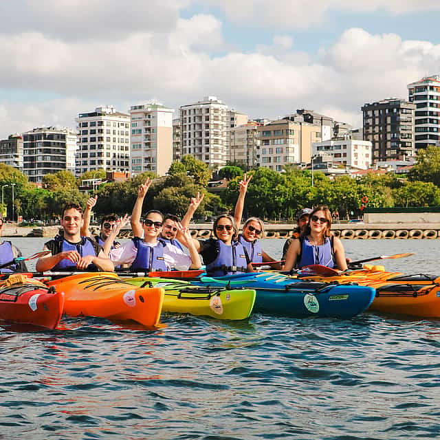 1 hours Kayak Adventure from Bostancı in Istanbul