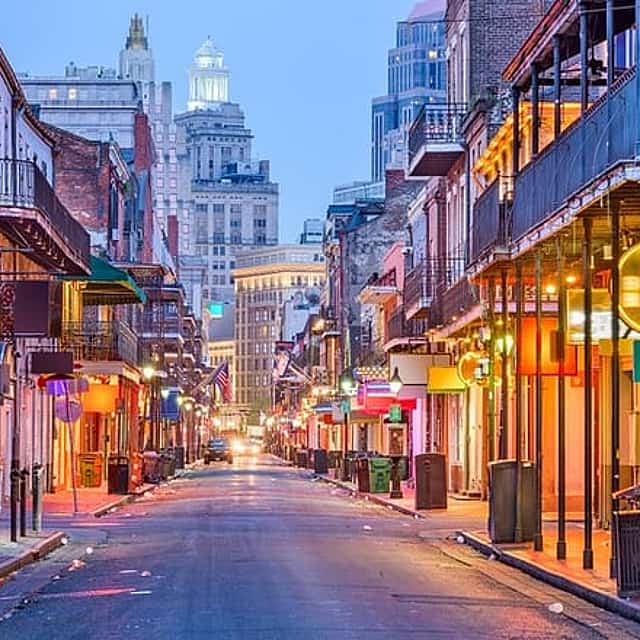 New Orleans Scavenger Hunt & Highlights Self-Guided Walking Tour