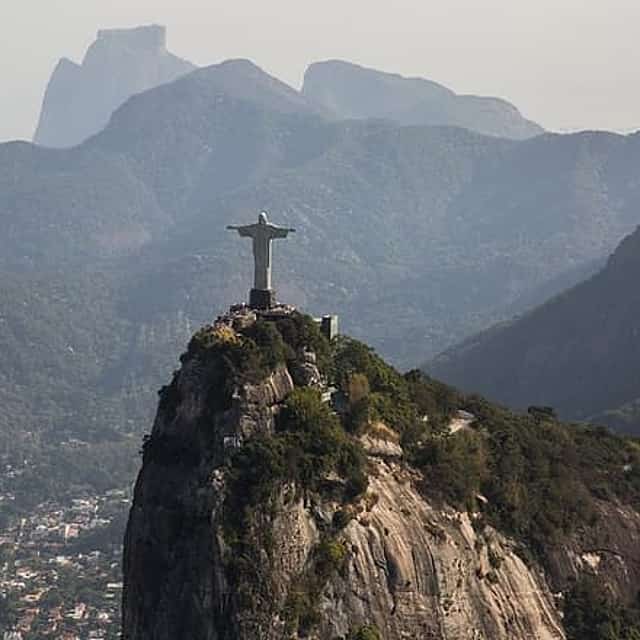 Promo Rio de Janeiro: Corcovado With Maracanã + Sugar Loaf With City Tour