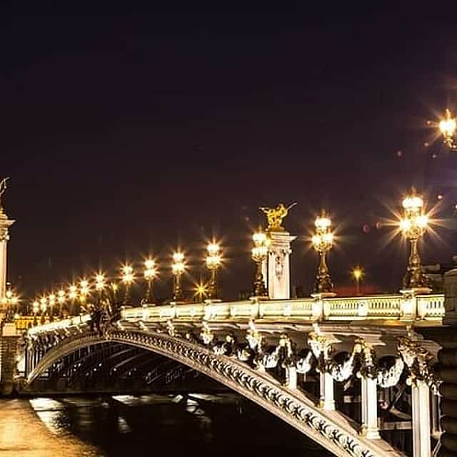Private illumination Tour in Paris with Indian Dinner hotel Pickup