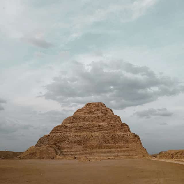 Memphis, Saqqara & Dahshur Private Day Tour from Cairo