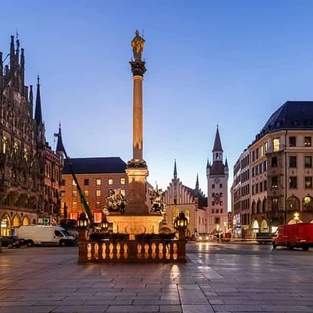 Fantômes de Munich : Le Jeu d'Exploration de l'Apprenti Hanté