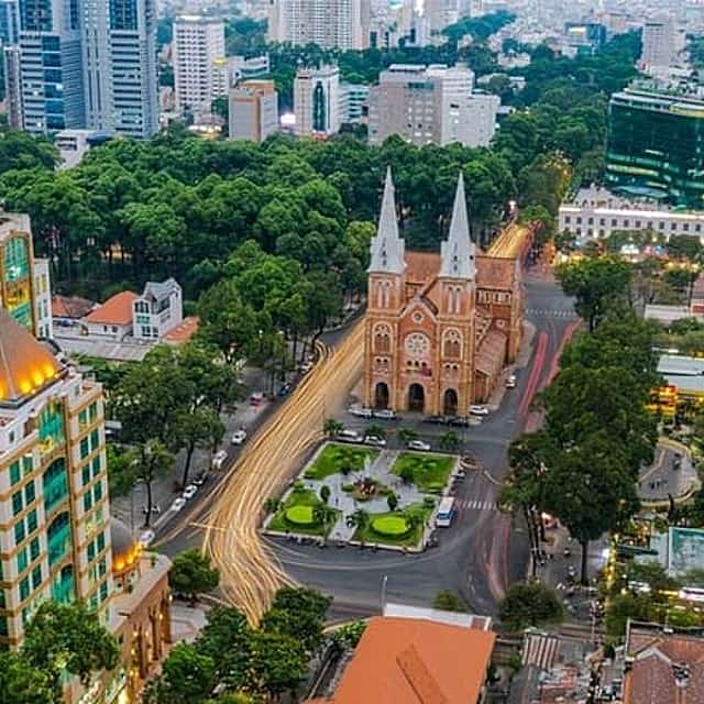 Private Full Day Tour To Explore Ho Chi Minh City