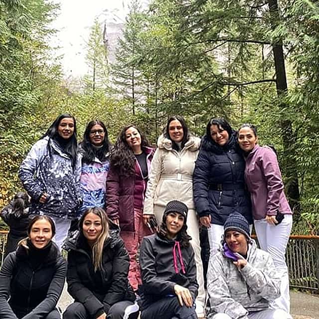 Vancouver 3 Days Budget Tour With Victoria & Whistler