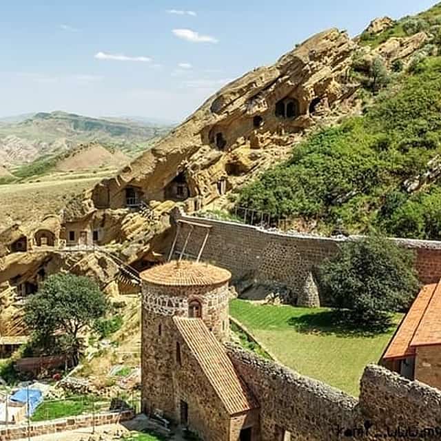 Davit Gareji and the Natlismcemeli Monastery+ Wine factory