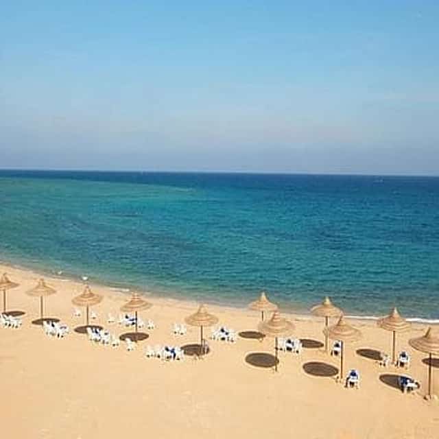 Private Full day Relaxing Tour to El Ein El Sokhna with Pickup