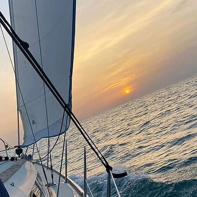 Prywatna jednodniowa wycieczka na Ibizę i Formenterę żaglówką