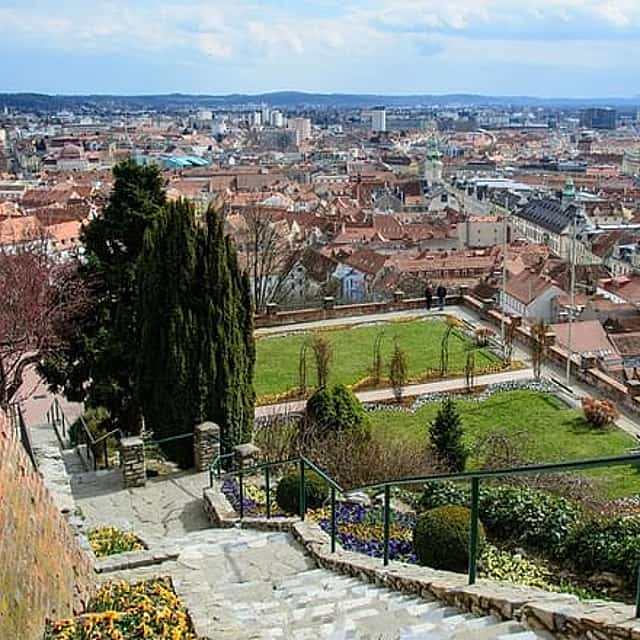 Strolling Graz: Medieval Lanes, Baroque Splendor & Modern Marvels