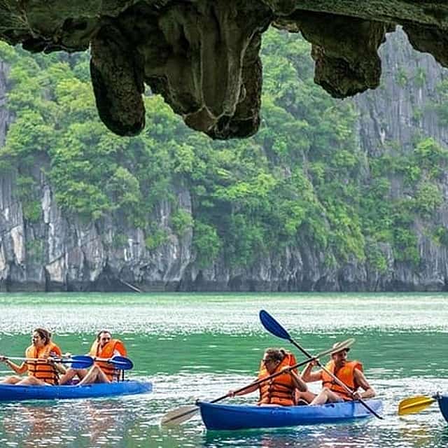 Halong Full Day Tour : Cruise, Kayak, Cave, Lunch, Beach & Island