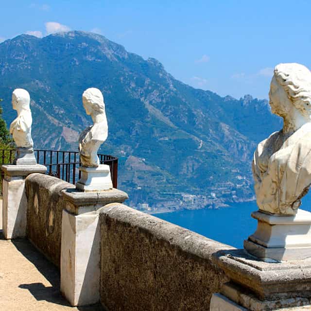 Private Tour to Positano, Amalfi, and Ravello from Naples by Minivan (3-8 persons)
