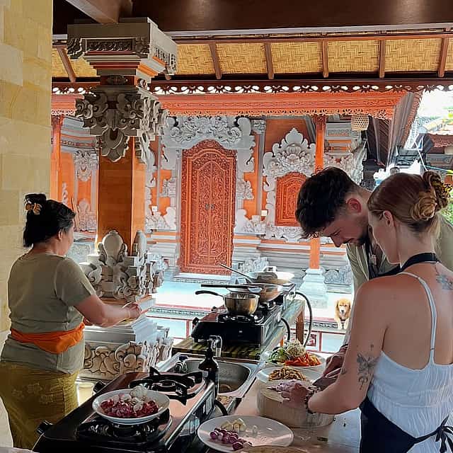 Bali: Cooking Class, Market Tour, and Waterfall Visit