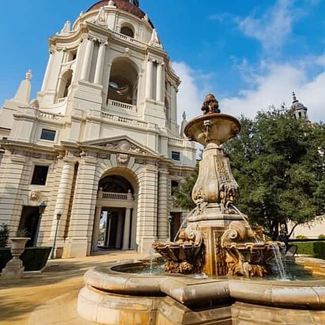 Pasadena Spy Quest: Stop the Bomb (Einstein & Caltech)