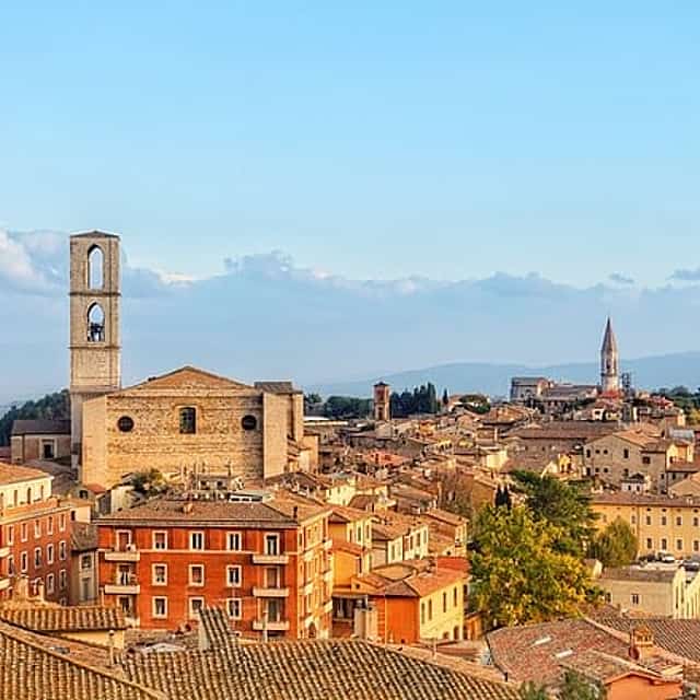Perugia Scavenger Hunt & Highlights Self-Guided Walking Tour