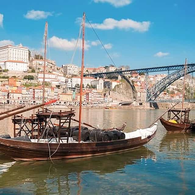 Porto and Aveiro Exclusive Tour from Lisbon