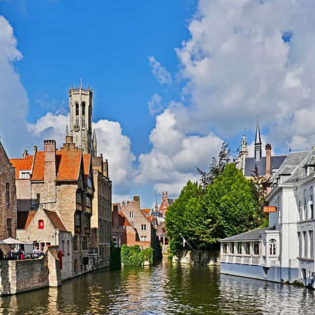 Bruges Small-group Full-day trip by Minivan from Paris.