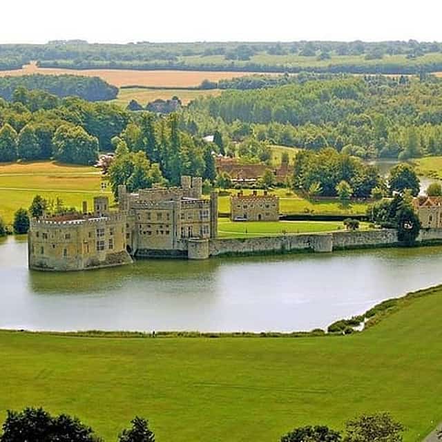 Kent; Garden of England Private Tour including Passes to 4 Sites